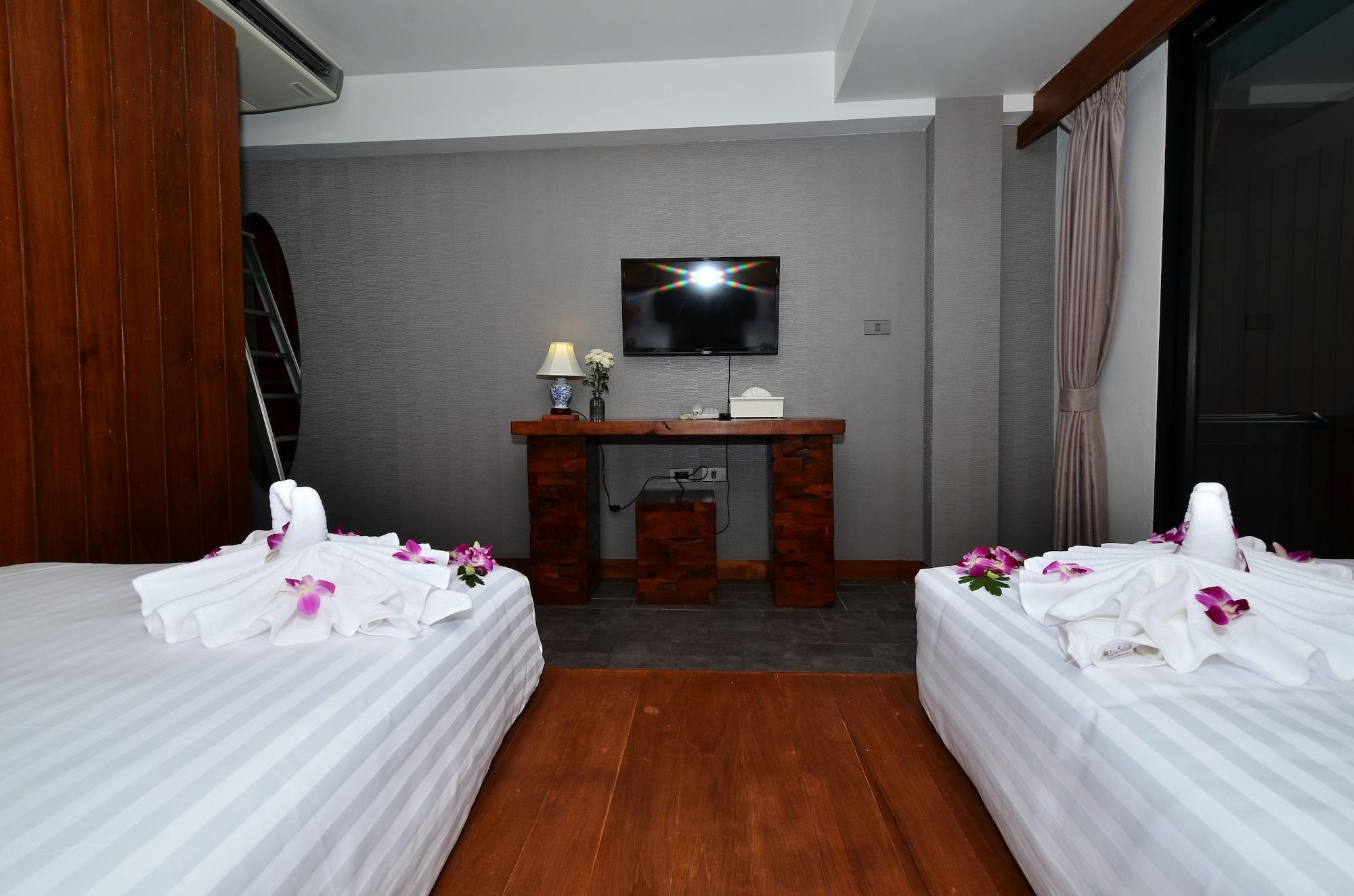 Lap Roi Karon Beachfront By Shanaya Dış mekan fotoğraf