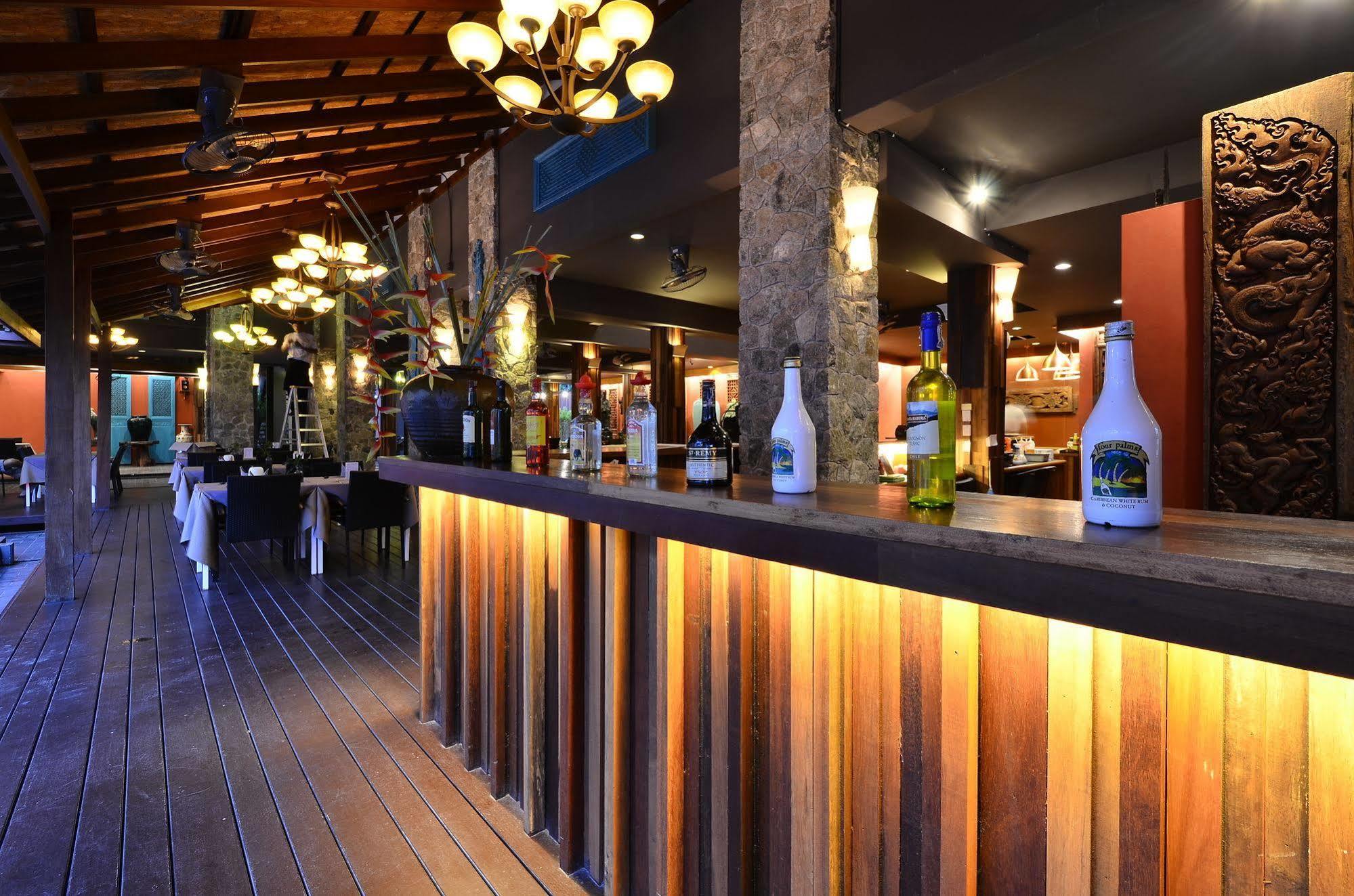 Lap Roi Karon Beachfront By Shanaya Dış mekan fotoğraf
