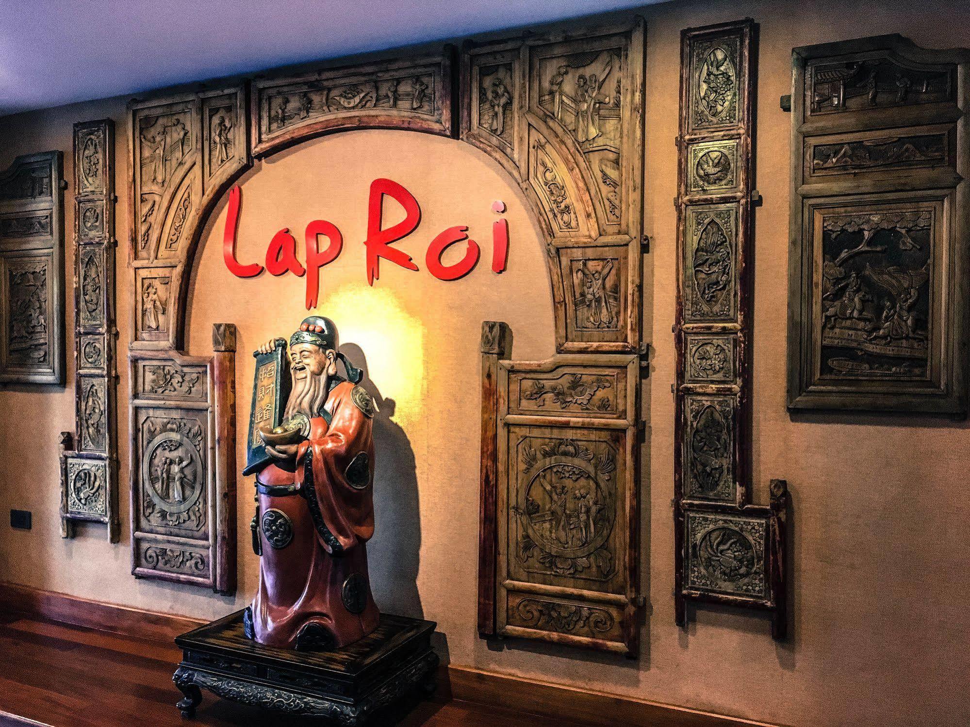 Lap Roi Karon Beachfront By Shanaya Dış mekan fotoğraf