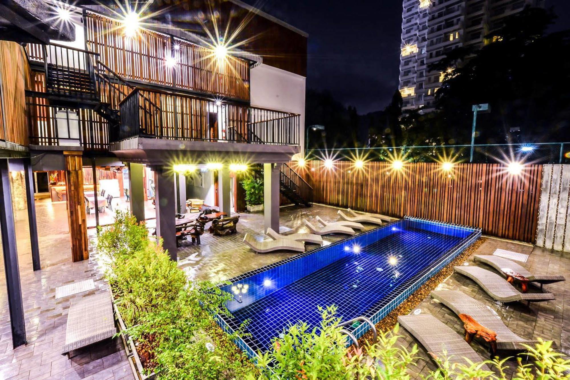 Lap Roi Karon Beachfront By Shanaya Dış mekan fotoğraf